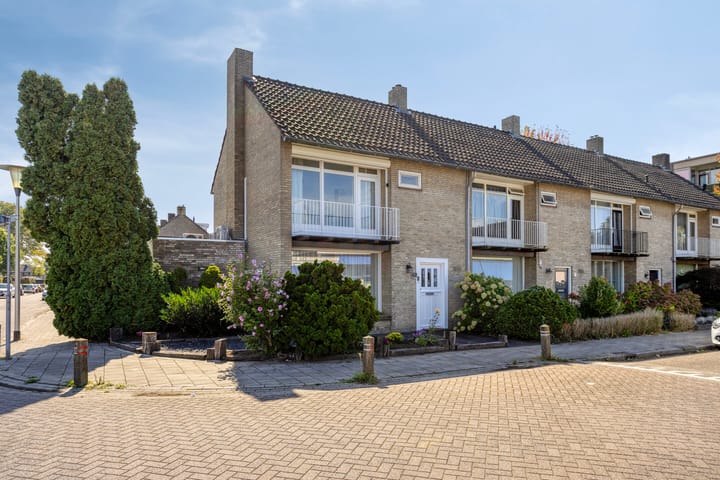 Koekoekstraat 8 in Helmond foto