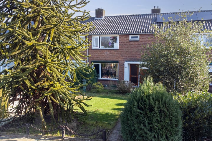 Koekoekstraat 8 in Winterswijk foto