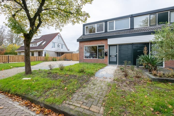 Koelstrawei 12 in Twijzelerheide