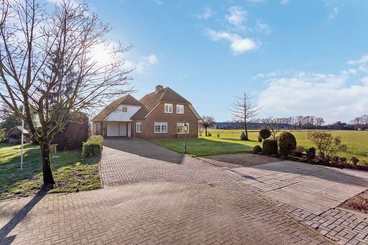 Koersweg 4a in Haarle foto
