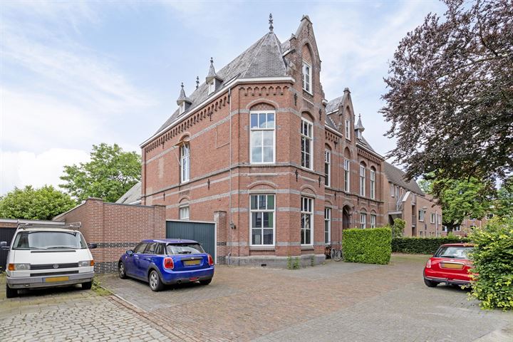 Koestraat 129-06 in Tilburg foto