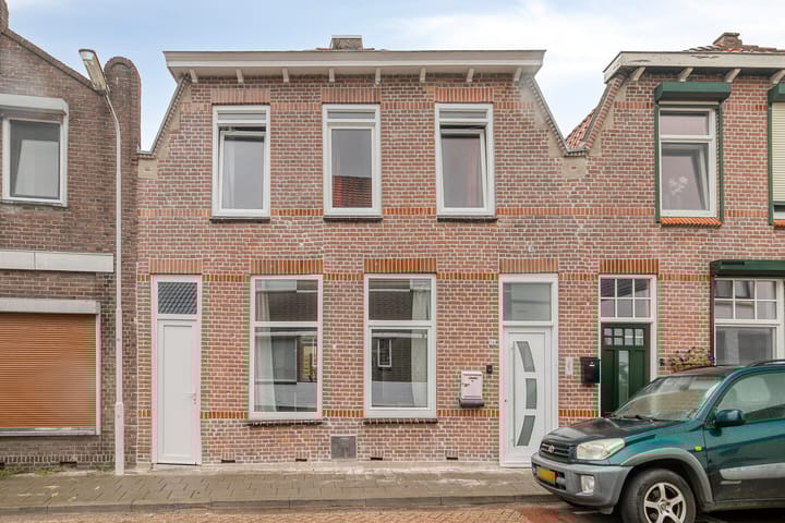 Koestraat 14 in Axel foto
