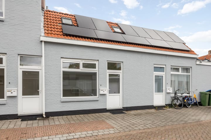 Koetshoek 1A in Breda foto