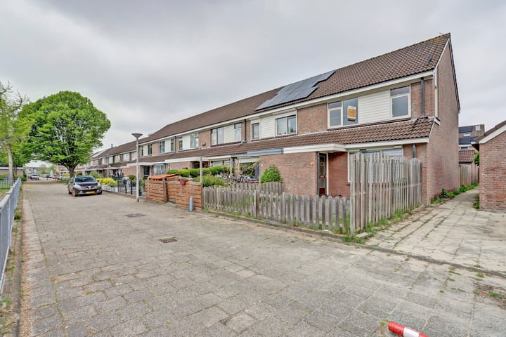 Koevordermeer 1 in Rotterdam foto