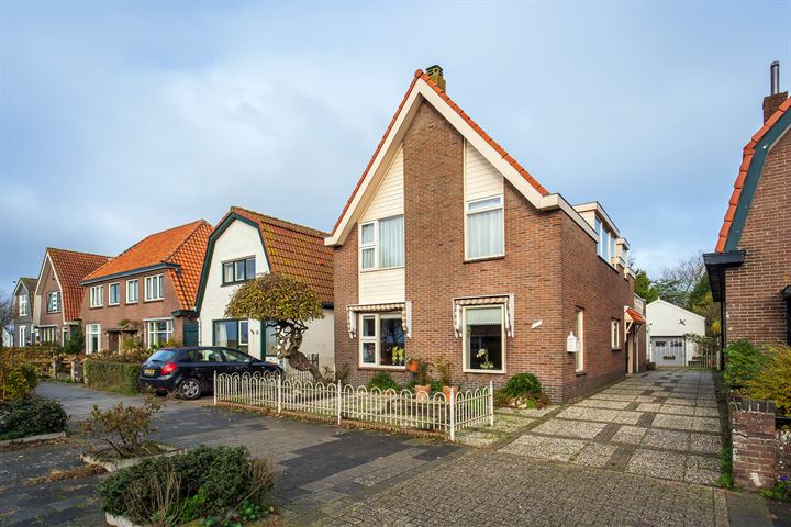 Kogerstraat 104 in Den Burg foto