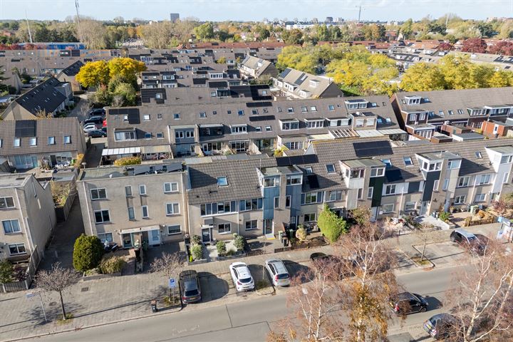 Koggenland 197 in Purmerend foto