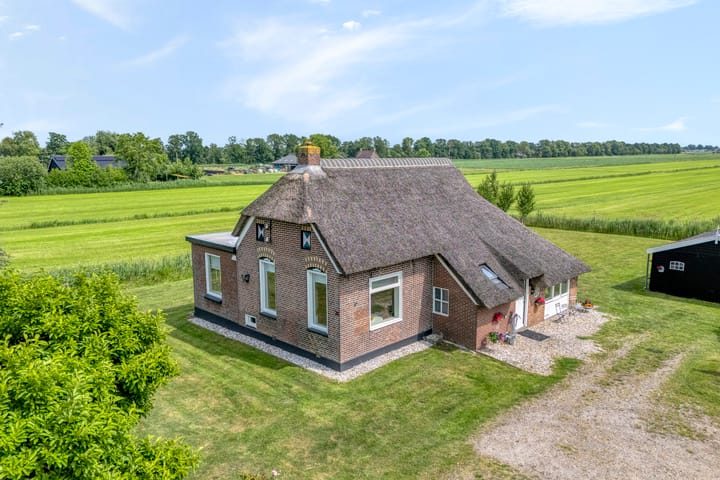 Kolderveense Bovenboer 25 in Nijeveen foto