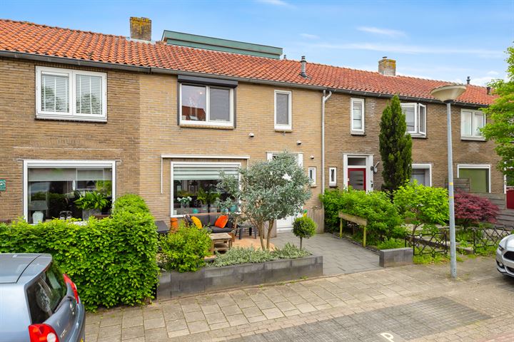 Kolonel Verveerstraat 6 in Naarden foto