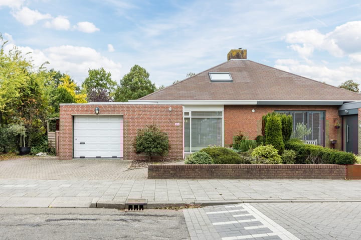 Kometenlaan 25 in Bergen op Zoom foto