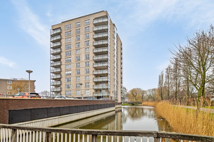 Kometenstraat 127 in Spijkenisse foto
