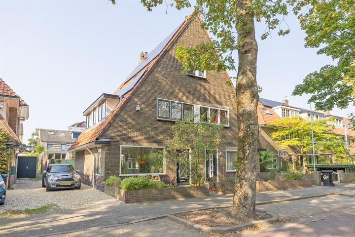 Kometenstraat 59 in Hilversum foto