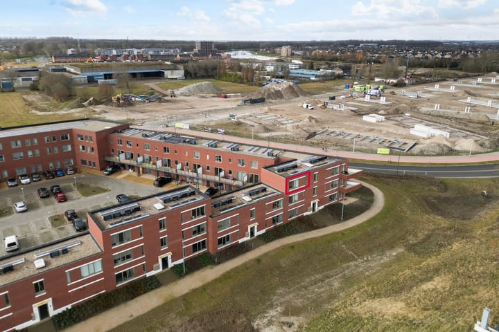 Koning Willem-Alexanderplein 125 in Dronten foto