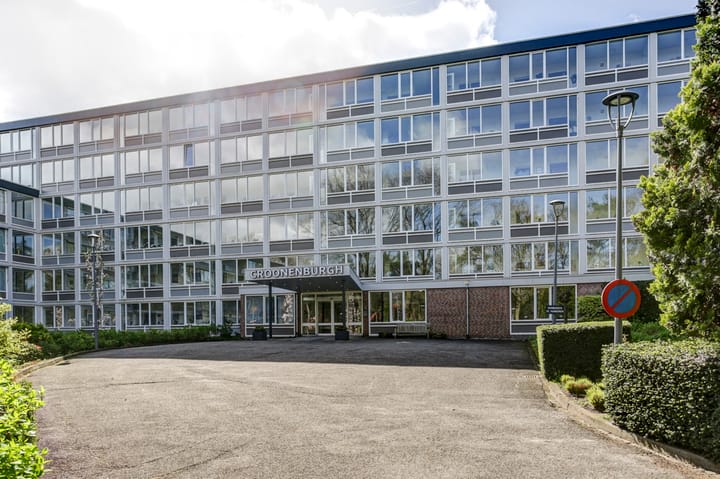 Koningin Emmalaan 29-61 in Ermelo foto