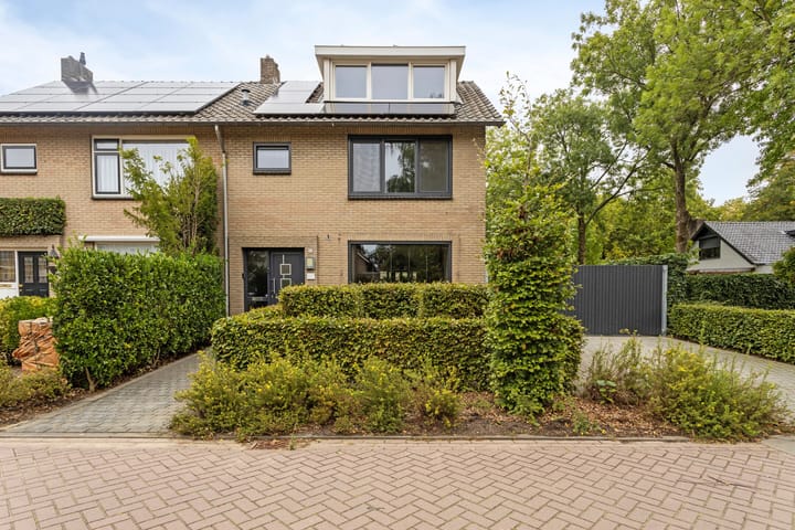 Koningin Emmastraat 21 in Berkel-Enschot