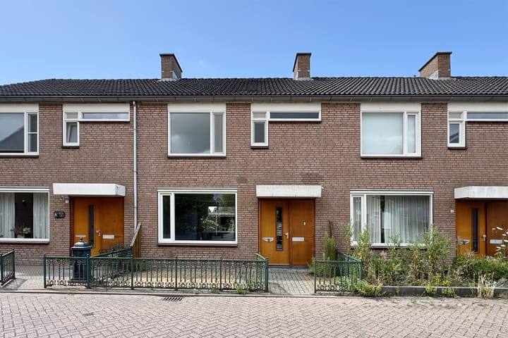 Foto van woning Koningin Julianastraat 17, Dinteloord