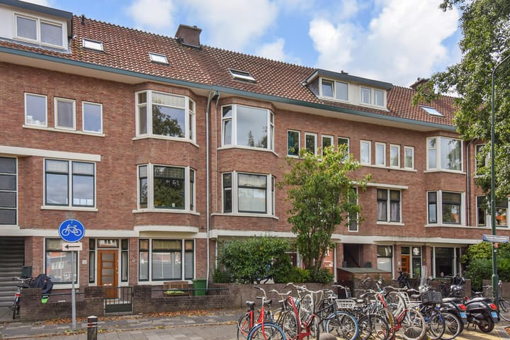 Koningin Wilhelminalaan 162A in Voorburg foto