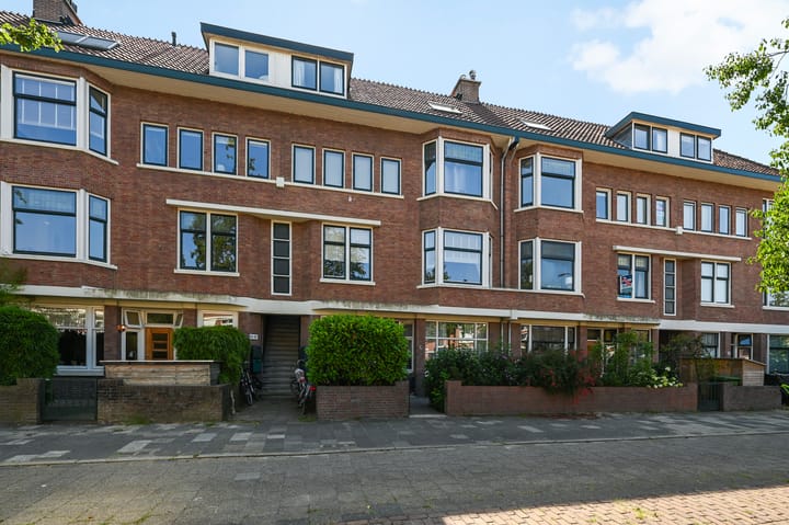 Koningin Wilhelminalaan 186C in Voorburg foto