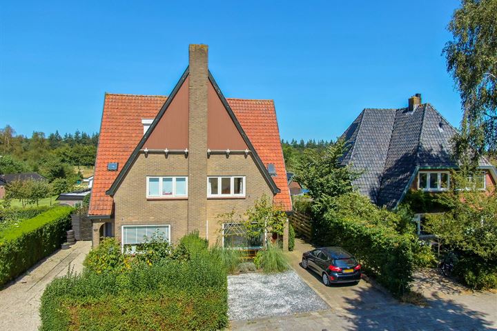 Koninginnelaan 146 in Soest foto