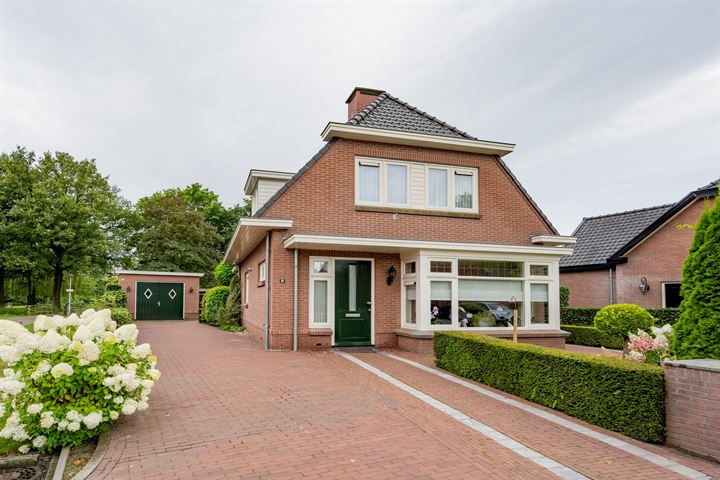 Koninginnelaan 32 in Voorthuizen foto