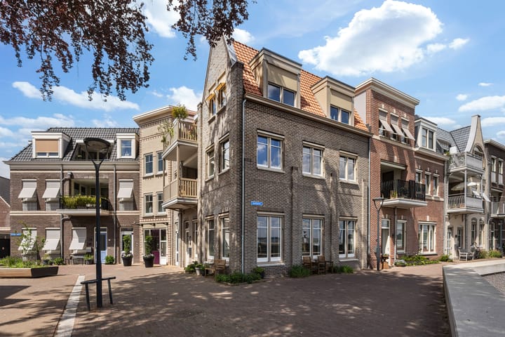 Foto van woning Koninginnenplein 13, Dalfsen