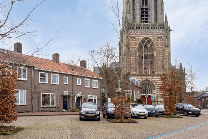 Koningshof 8 in Rhenen foto