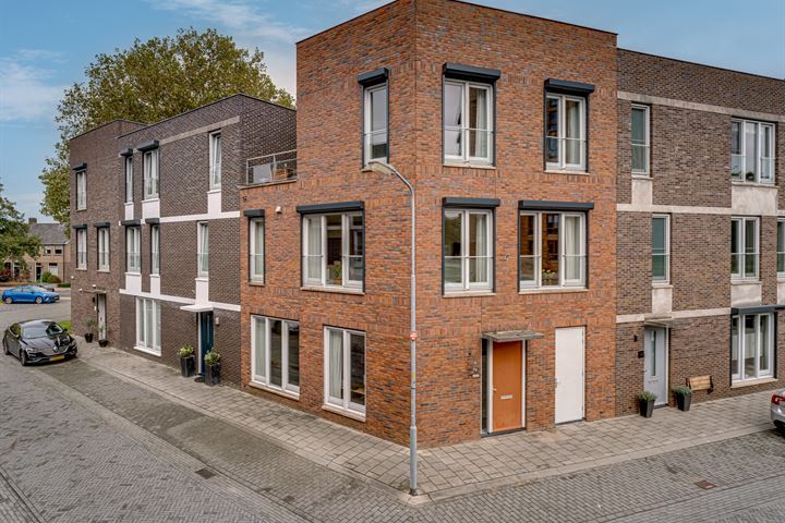 Koningslinde 18 in Zevenaar foto