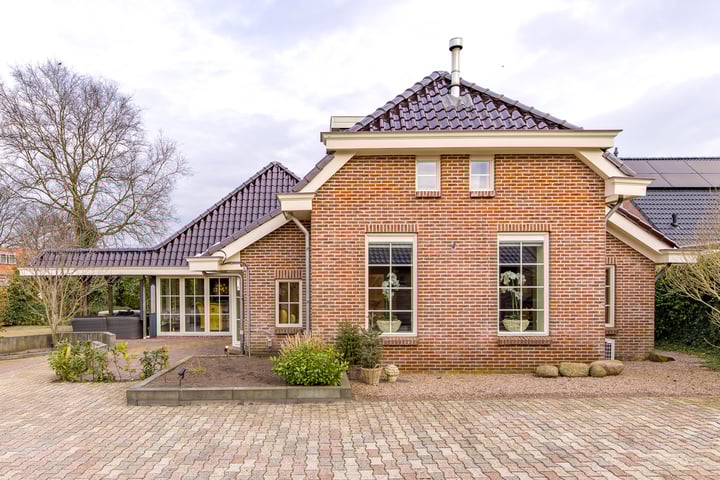 Koningstraat 10 in Ter Apel foto
