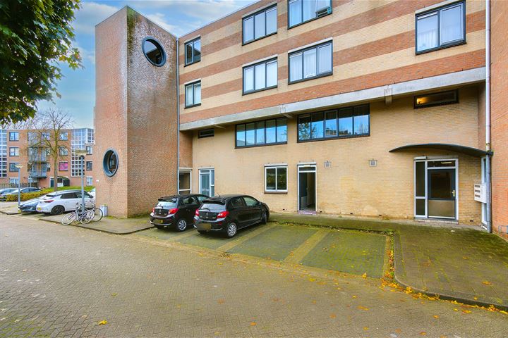 Koningstraat 6 in Almere foto