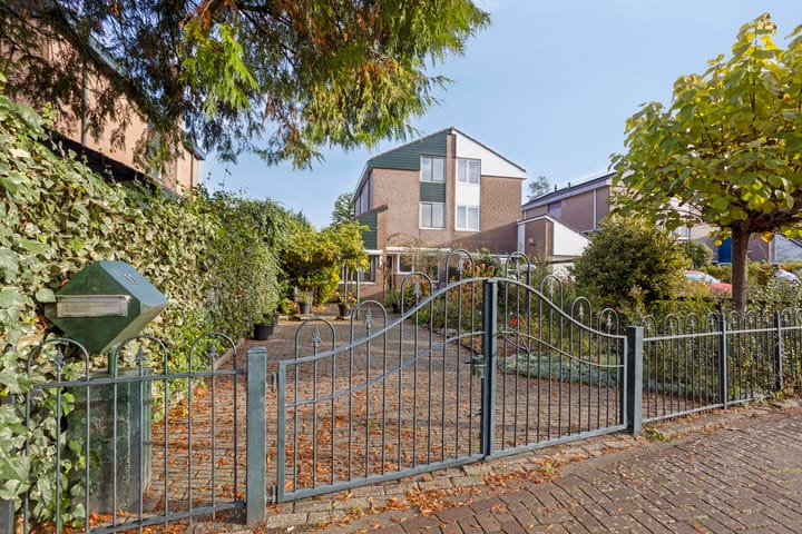 Koningsvaren 12 in Purmerend foto