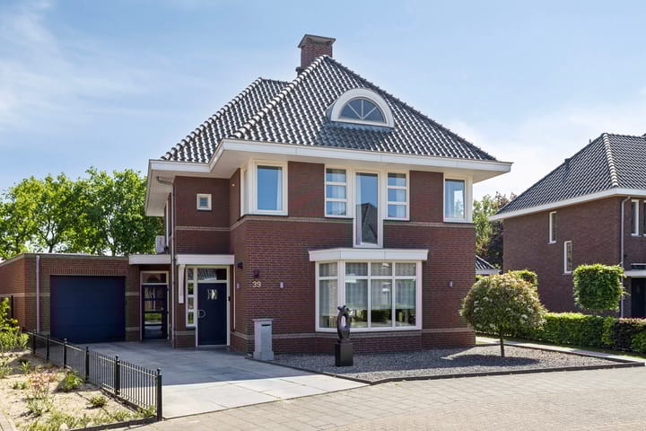 Koningsveld 39 in Erp foto