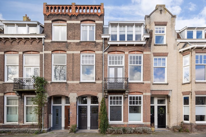 Koningsweg 79 in 's-Hertogenbosch foto
