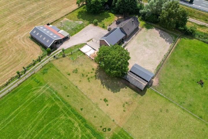 Kooiweg 5 in Veenendaal foto