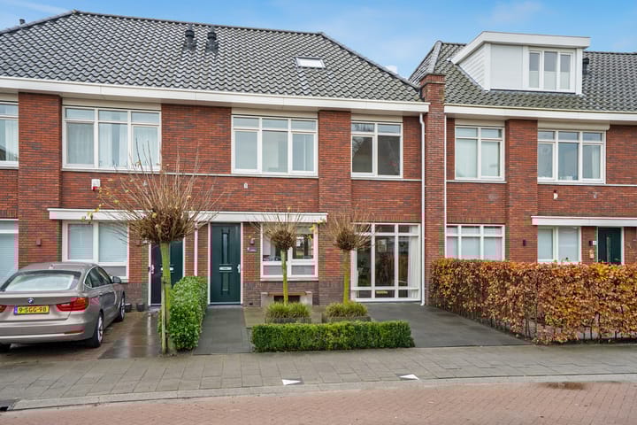 Koolveld 6 in Den Hoorn