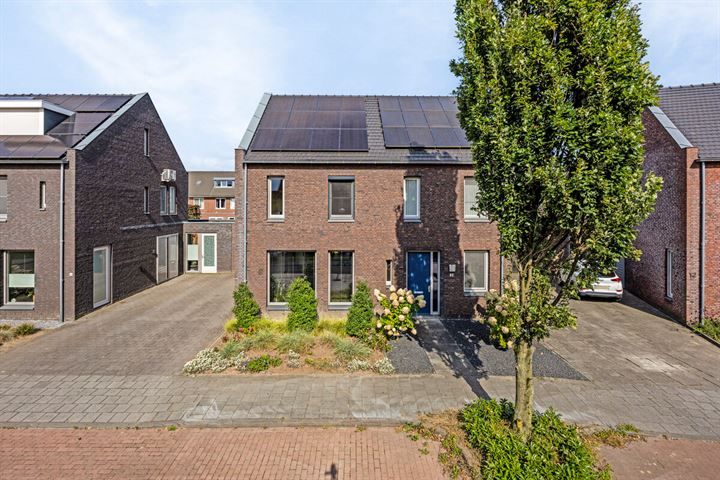 Koolwitje 16 in Someren foto