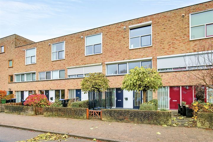 Koolzaadlaan 107 in Zeewolde foto