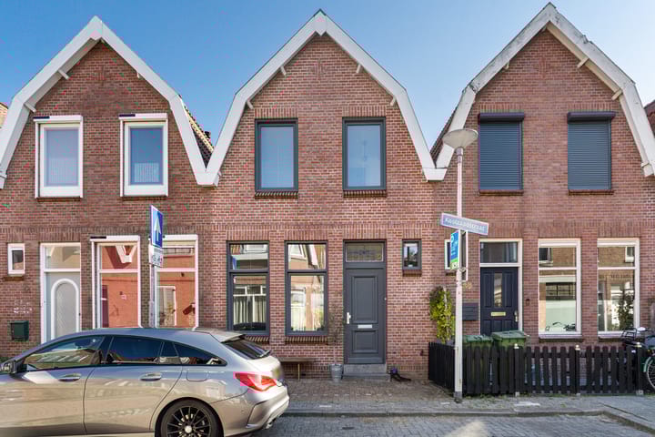 Koolzaadstraat 26 in Rotterdam foto