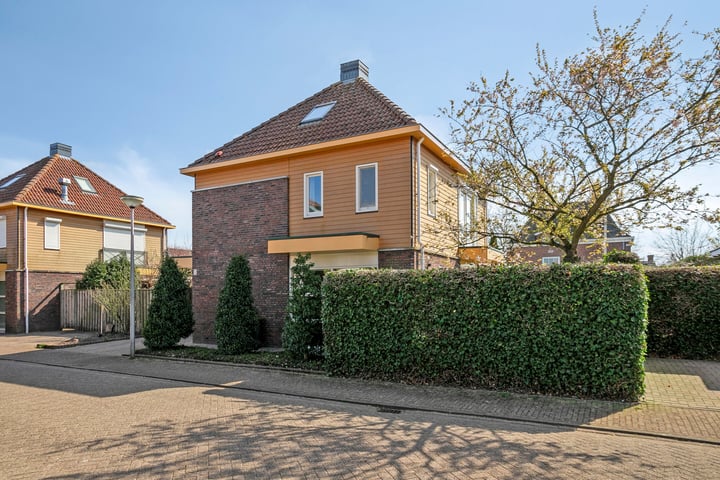 Foto van woning Koos Veraartstraat 16, Steenbergen