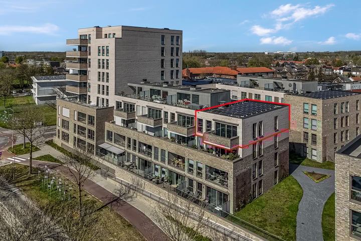 Koperslagerij 29 in Tiel foto