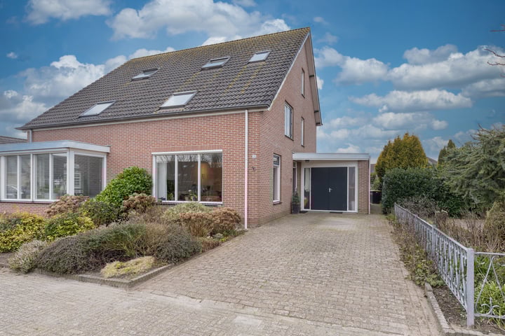 Koperwiek 28 in Venhuizen foto