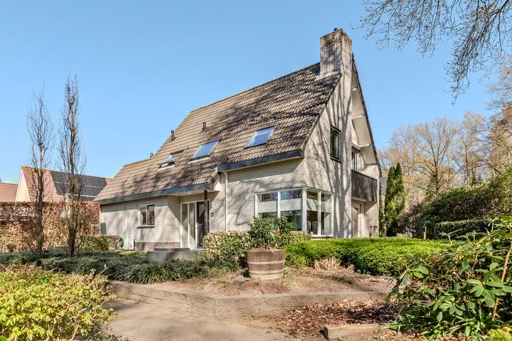 Koperwiek 31 in Ermelo foto