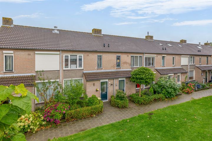 Koperwiek 62 in Etten-Leur foto