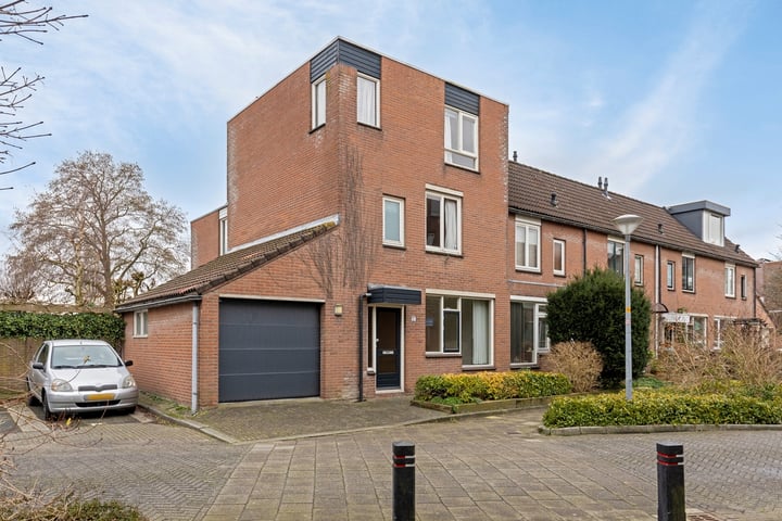 Koperwieklaan 57 in Voorschoten foto