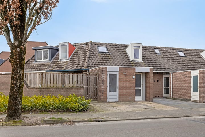 Koraaldijk 1 in Roosendaal foto