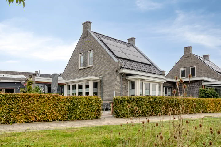 Korenbloem 14 in Herveld foto