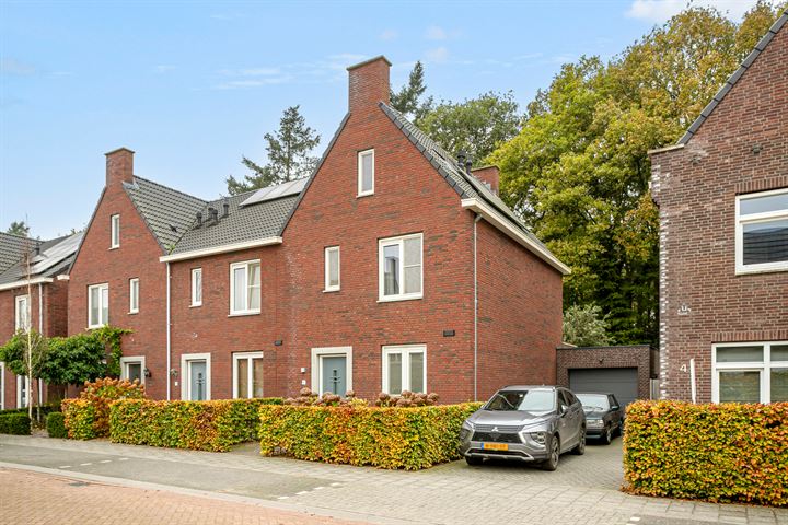 Korenbloem 6 in Galder foto