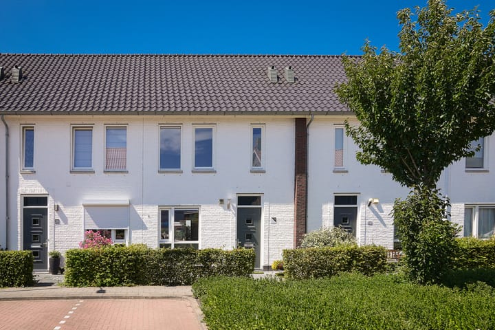 Korenveld 31 in Beneden-Leeuwen foto