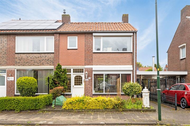 Korenveldstraat 10 in Hapert foto