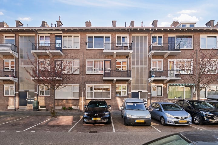 Korhaanstraat 124A in Rotterdam foto