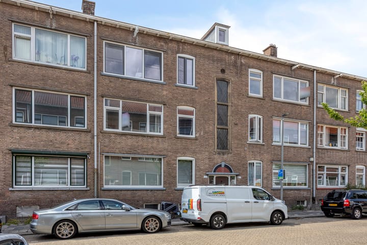 Korhaanstraat 95B in Rotterdam foto