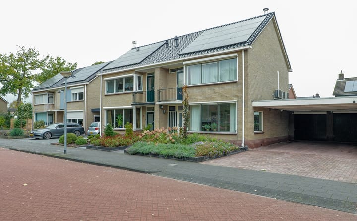 Korhoenlaan 7 in Beilen foto